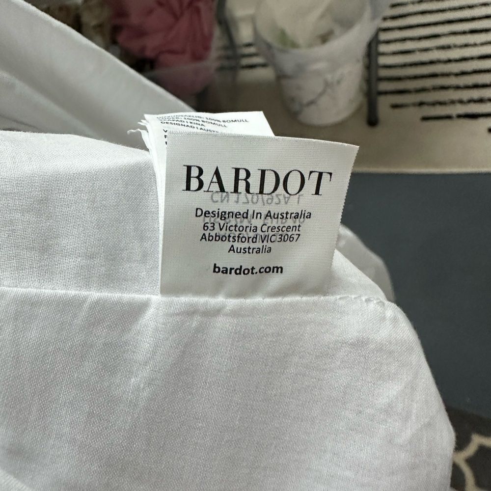 Bardot White High Low Puff Sleeve Dress Size 8 NWT - Picture 11 of 12
